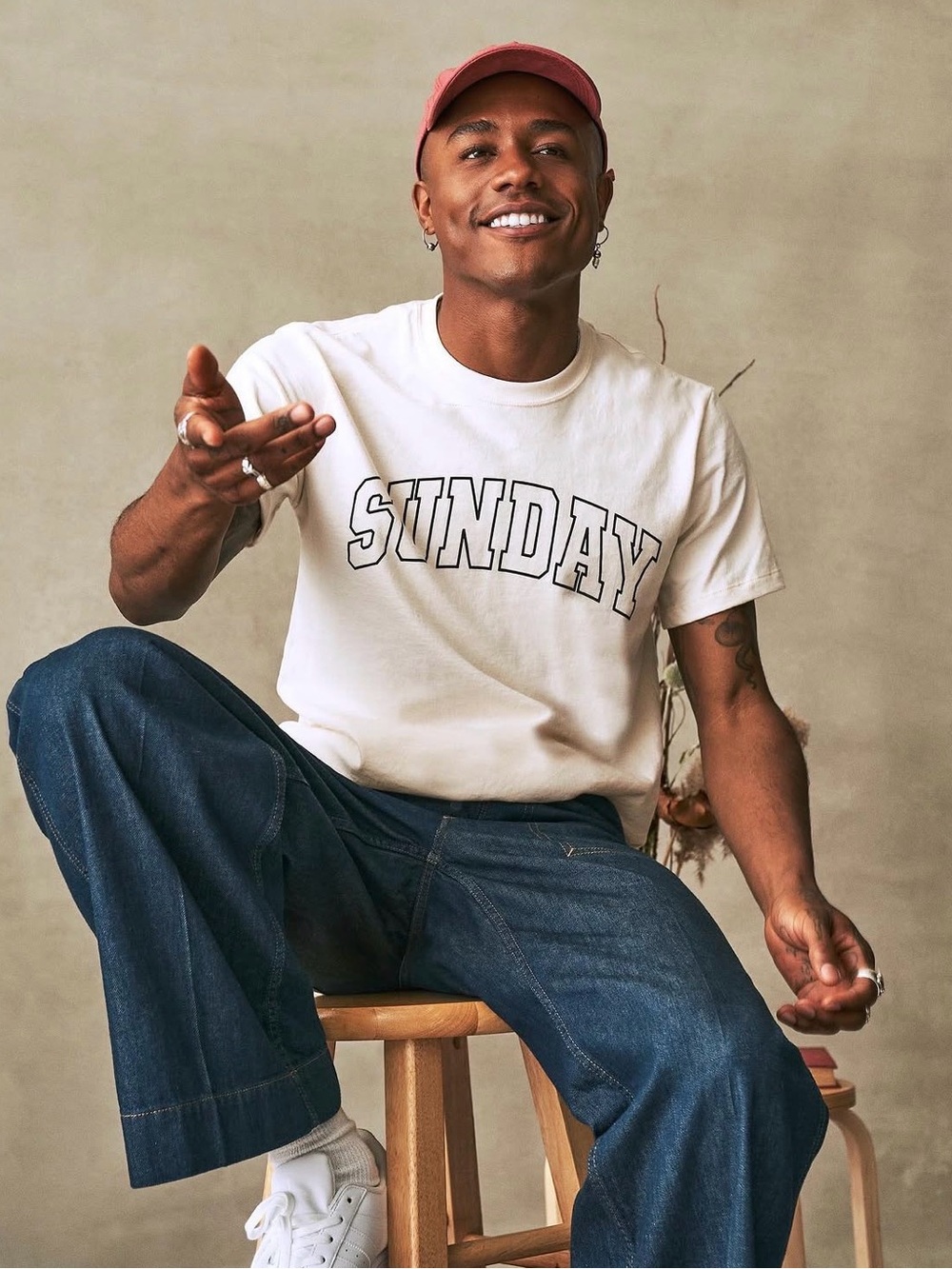 GOOD FOR SUNDAY Organic Cotton Collegiate T-Shirt Unisex M Sustainable Casual